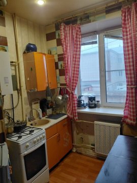 2-к квартира, 2/3 эт., 54м²