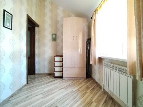 2-к квартира, 1/2 эт., 30м²