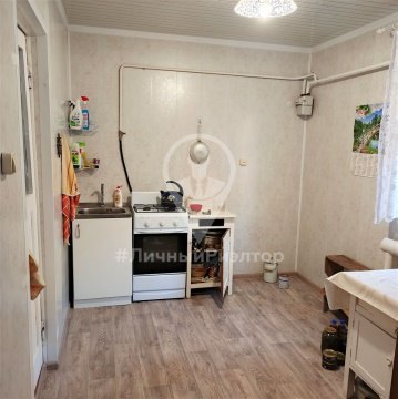 2-к квартира, 1/1 эт., 30м²