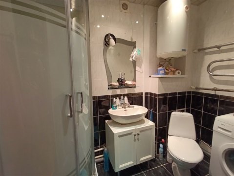 1-к квартира, 7/7 эт., 38м²